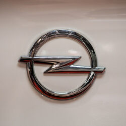 opel logo