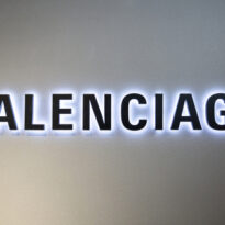 balenciaga logo