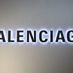 balenciaga logo