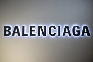 balenciaga logo
