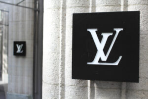 logo louis vuitton