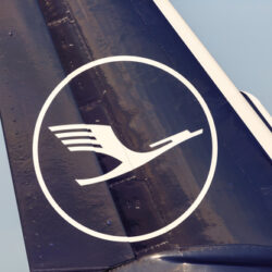 lufthansa logo
